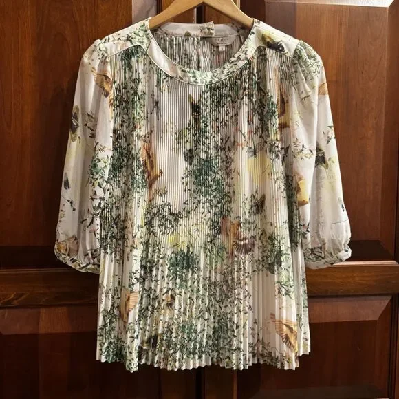 TED BAKER Women’s Dancing Leaves Sheer Pleated 3/4 Sleeved Blouse Sz US 10/L NWT - Picture 2 of 16